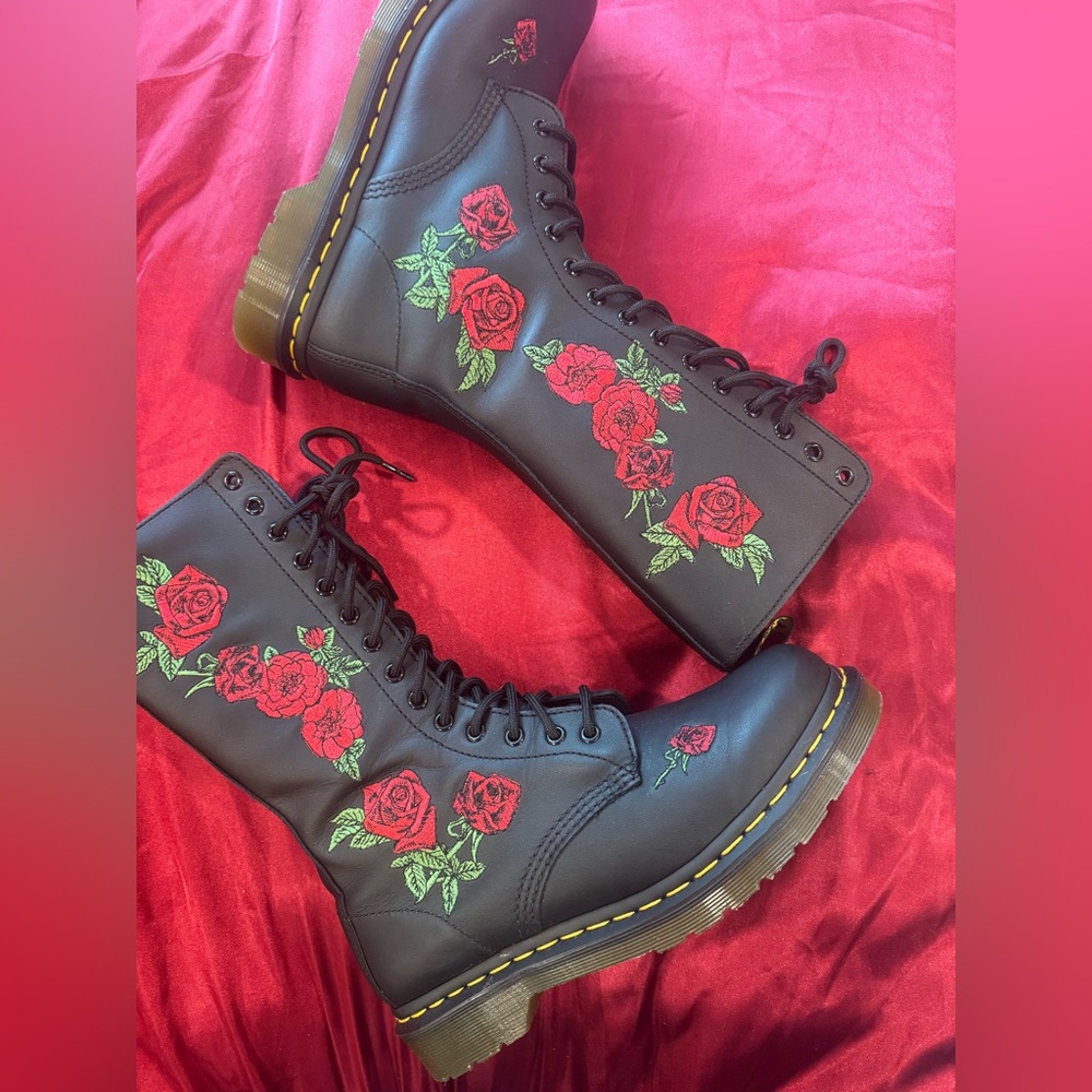 Dr. Martens 1914 Vonda Black leather with Red floral embroidered lace up Boots